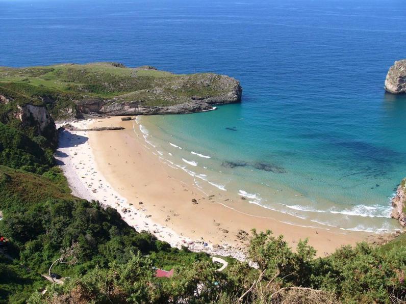 Gran Pedroso De Llanes Villa Exteriör bild