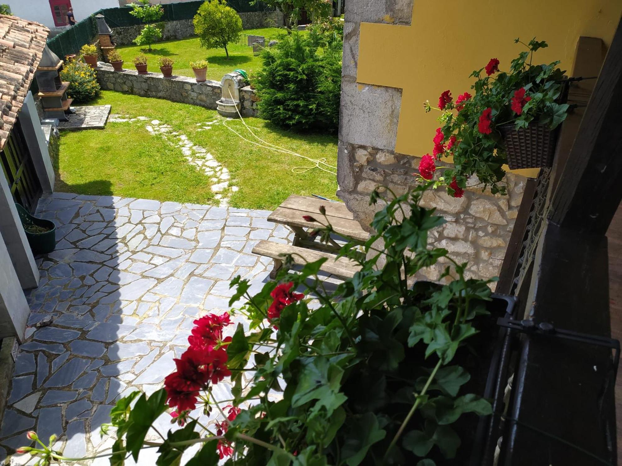 Gran Pedroso De Llanes Villa Exteriör bild